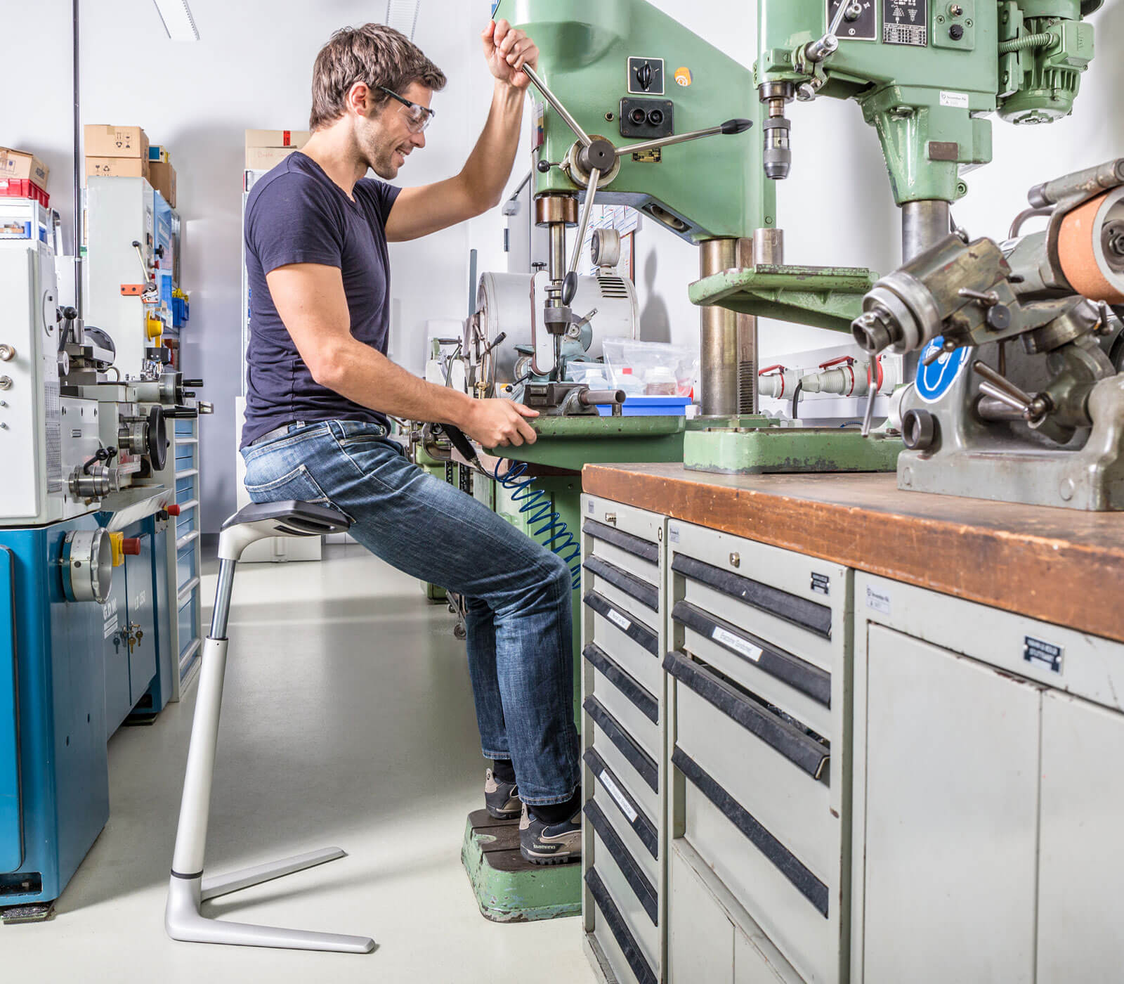 Stehhilfe Fin in der Werkstatt